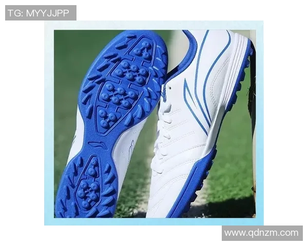 足球明星球鞋颜色的魅力与风格解析让你领略球场时尚新风潮 足球明星球鞋颜色的魅力与风格解析让你领略球场时尚新风潮