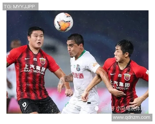 上海羽毛球队在世界锦标赛中以83分稳居积分榜首位 上海羽毛球队在世界锦标赛中以83分稳居积分榜首位